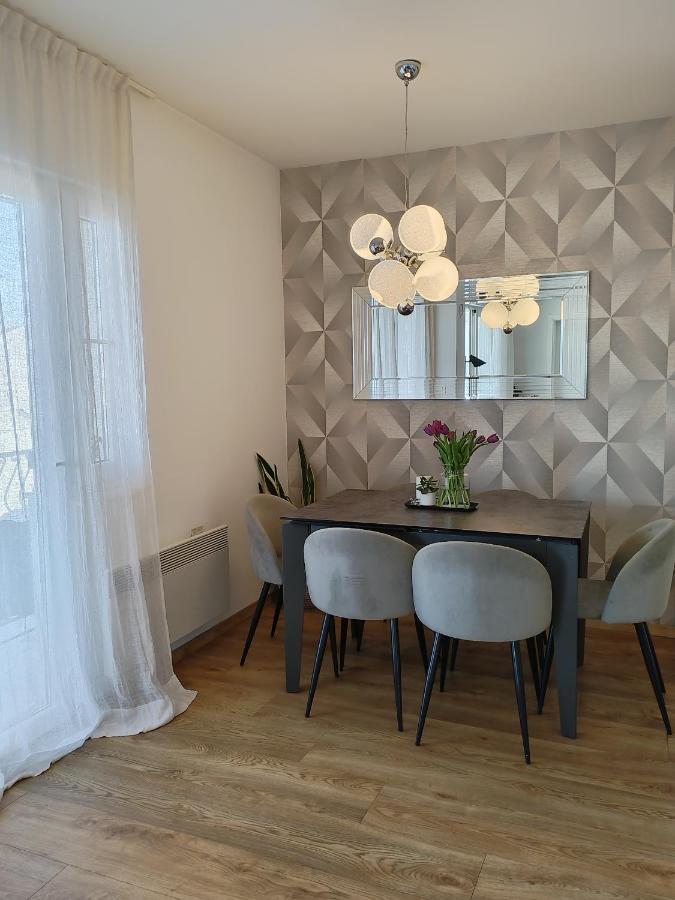 Apartmani Leo-Marin マカルスカ エクステリア 写真