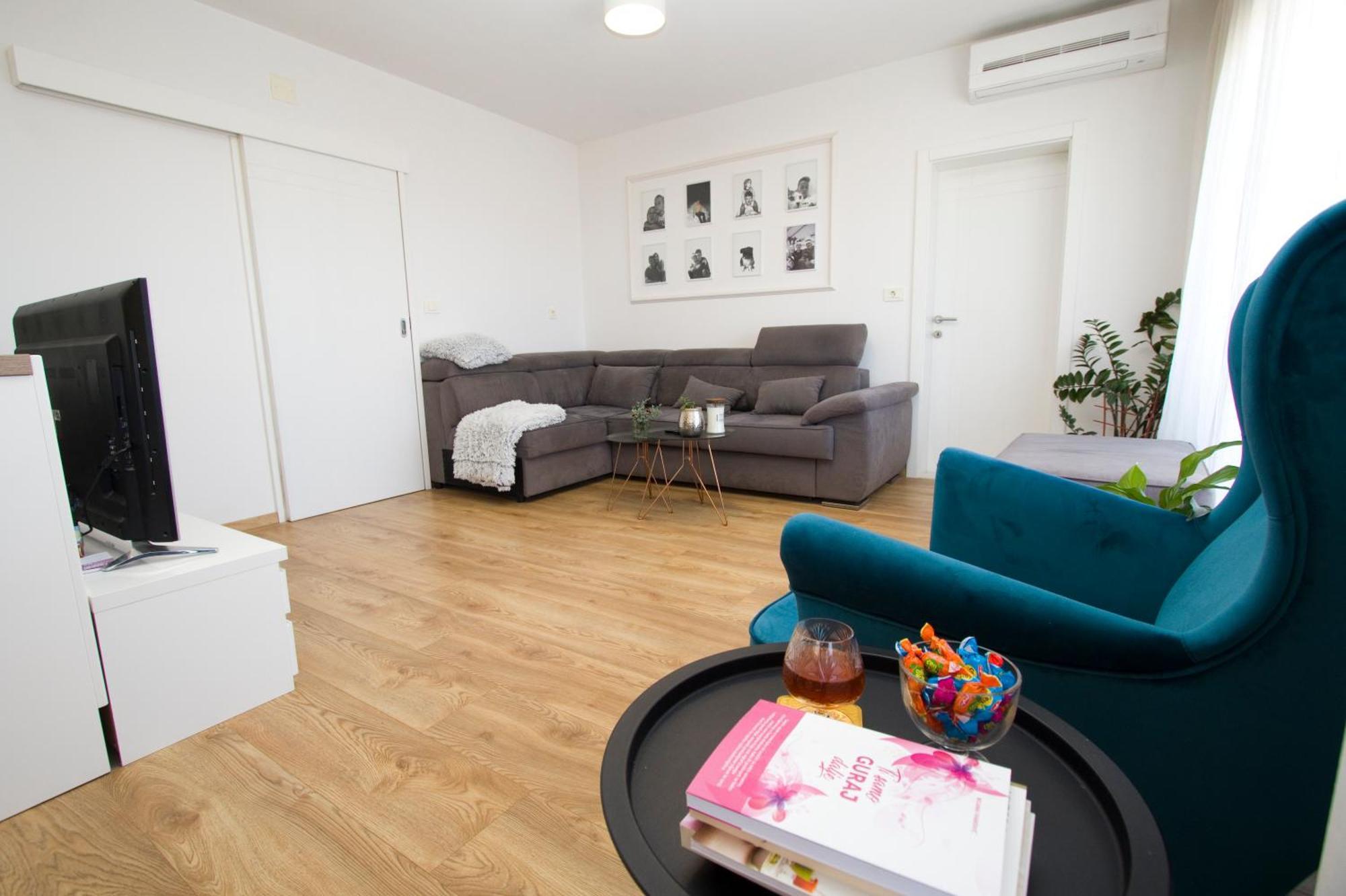 Apartmani Leo-Marin マカルスカ エクステリア 写真